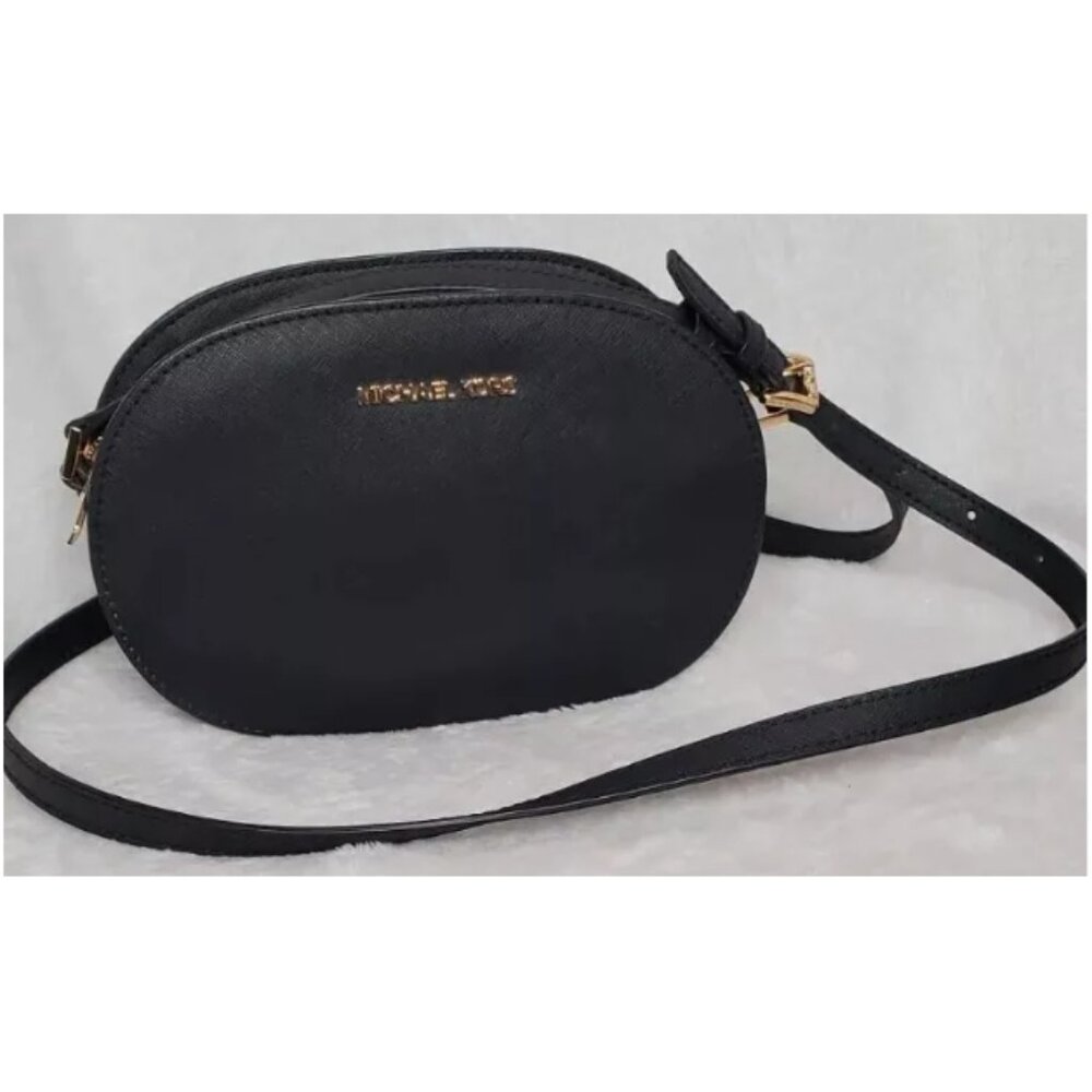 NWT Jet Set Travel Medium Saffiano Leather Crossbody Bag Black